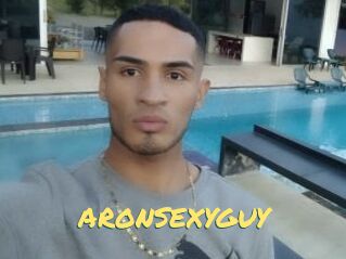 ARONSEXYGUY