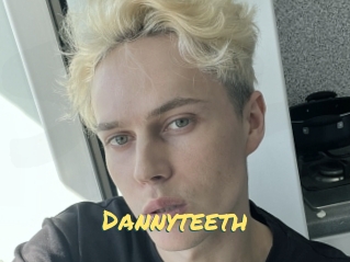 Dannyteeth