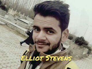Elliot_Stevens