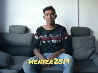 Henyer2519