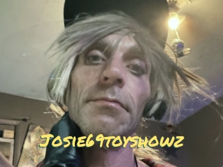 Josie69toyshowz