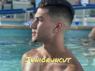Junioruncut