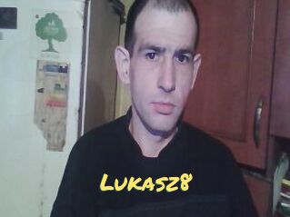 Lukasz8