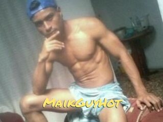 Maik_GuyHot