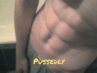 Pussedly