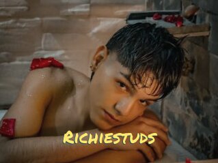 Richiestuds