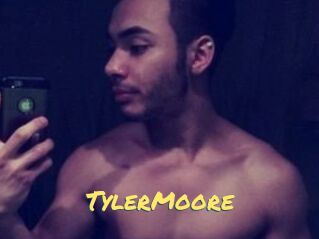 Tyler_Moore